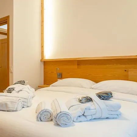 Dolomites Elements *