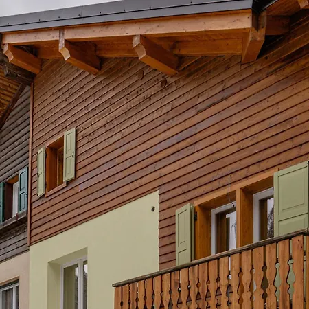 Dolomites Elements Апартаменты Каприле