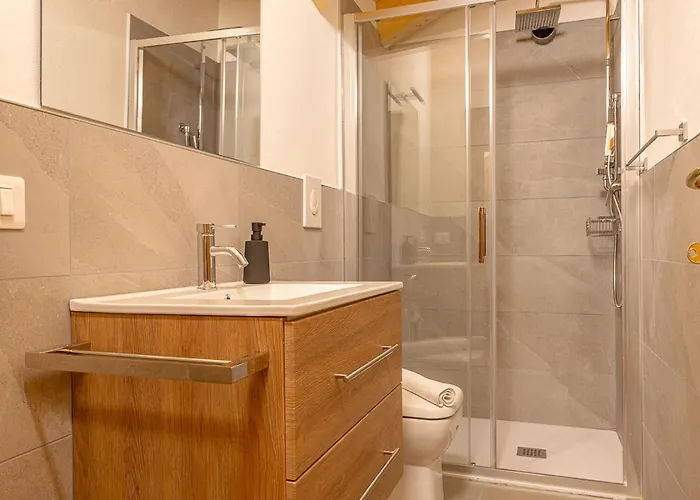 Dolomites Elements *